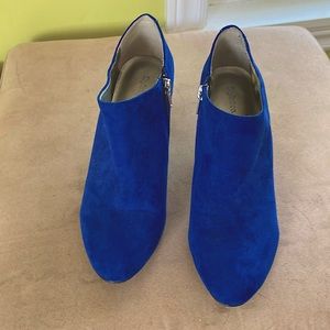 Blue shade like booties